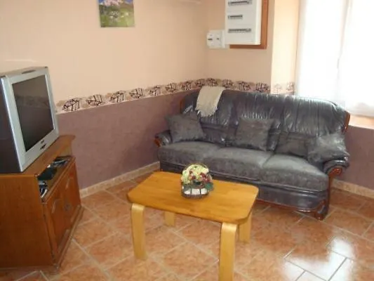 Meuble De La Tour Дом отдыха *