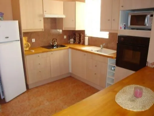 Meuble De La Tour Дом отдыха *